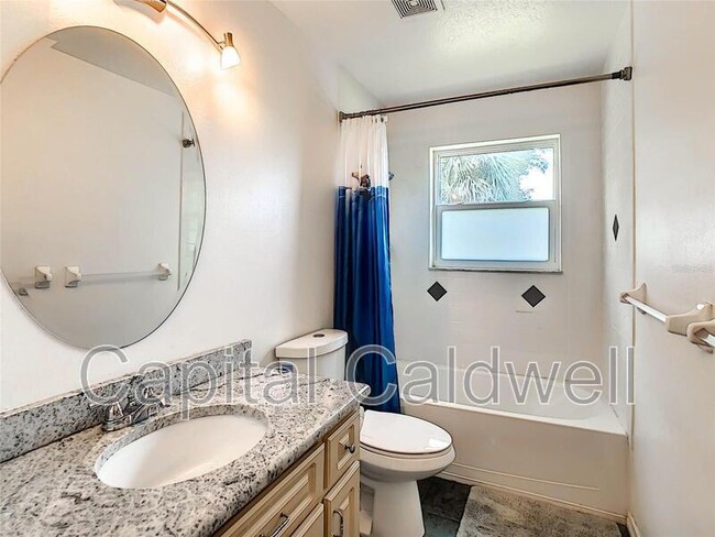 Building Photo - 4838 Grandview Ave