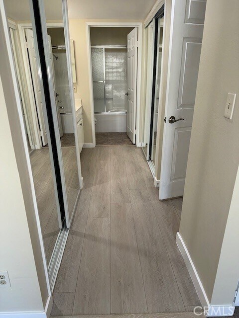 Building Photo - 1247 Stoner Ave