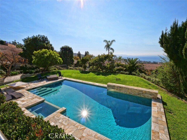 Building Photo - 1356 Vía Romero