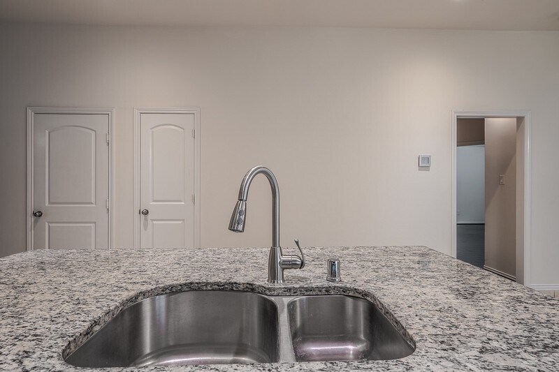 Building Photo - 2943 Fair Chase Dr