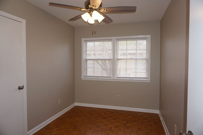 Building Photo - For Rent – Central Jonesboro Home - 3 bedr...