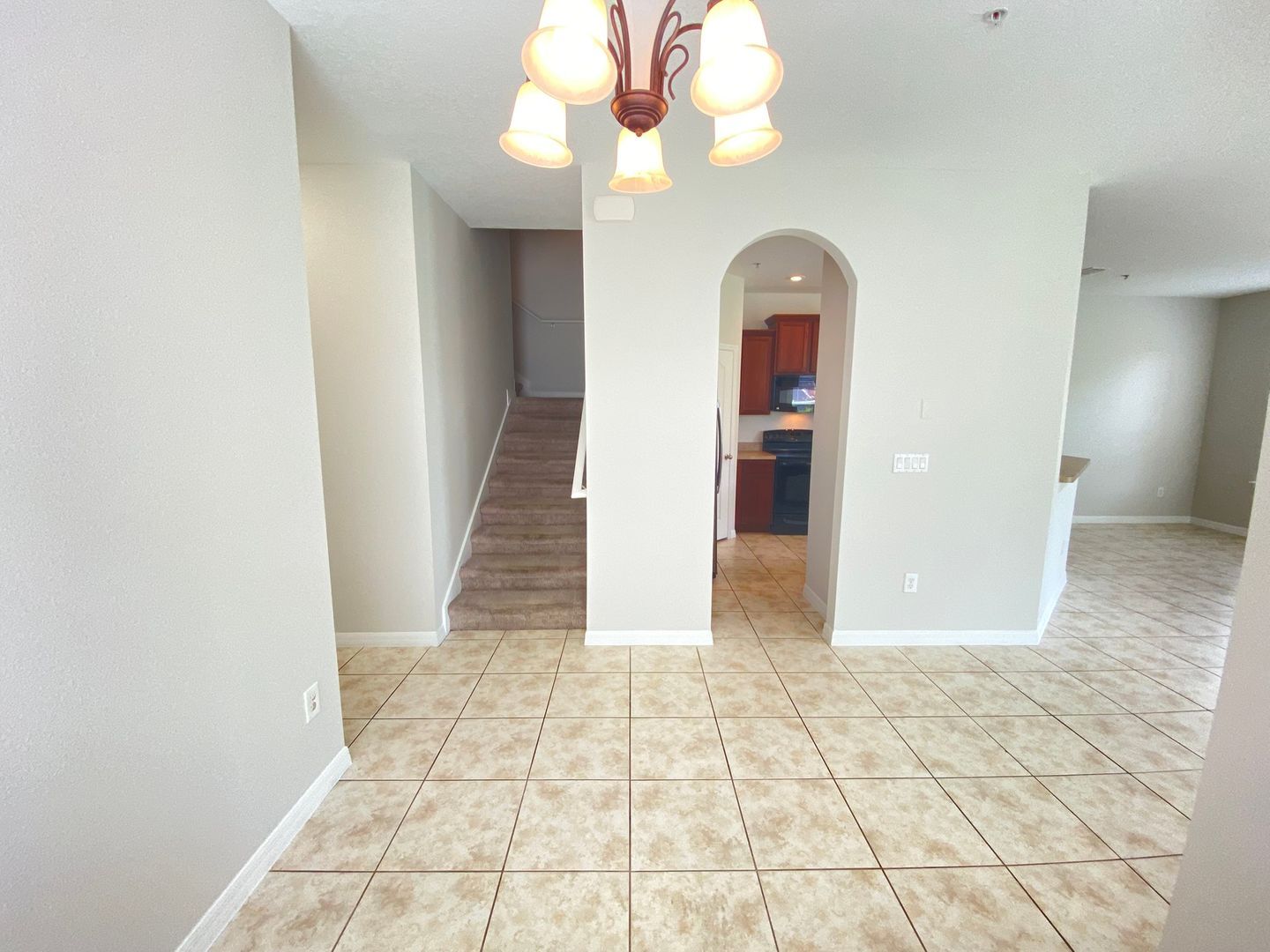 Building Photo - Just reduced!!! Gated Community!  Carter G...