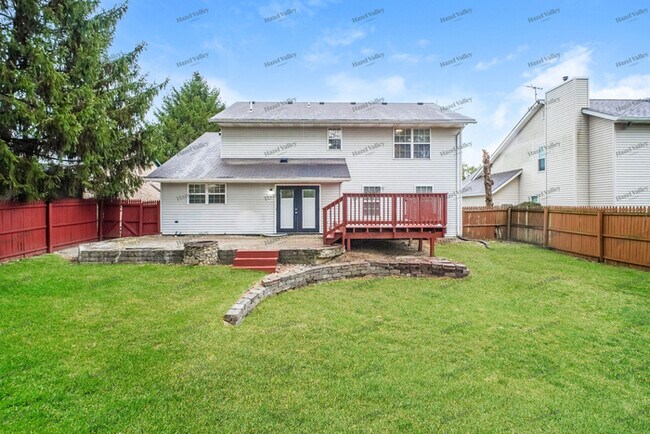 Building Photo - 17 Gerry Ct