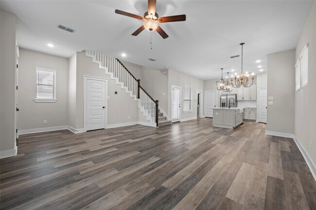 Building Photo - 18503 Gratification Ln
