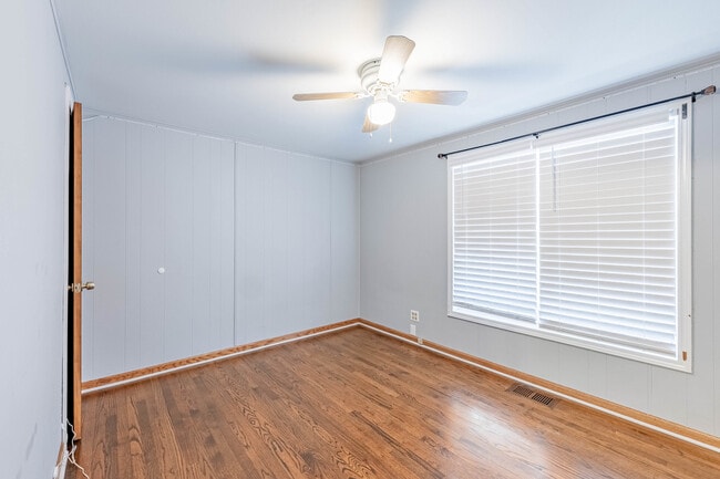 Building Photo - 8912 S Ryan Rd