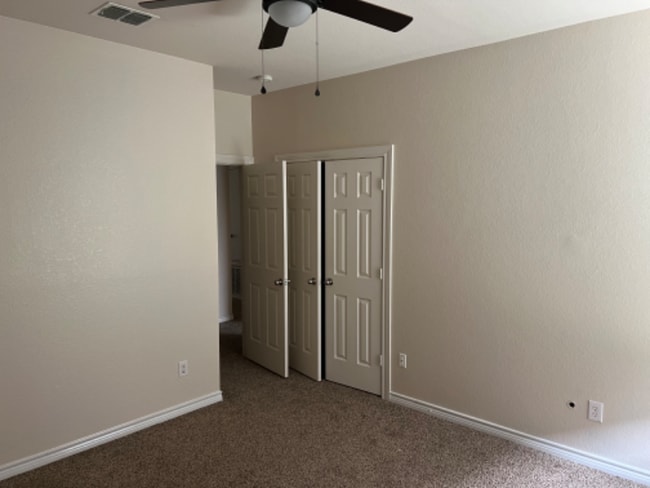 Building Photo - 1738 Summerwood Ln