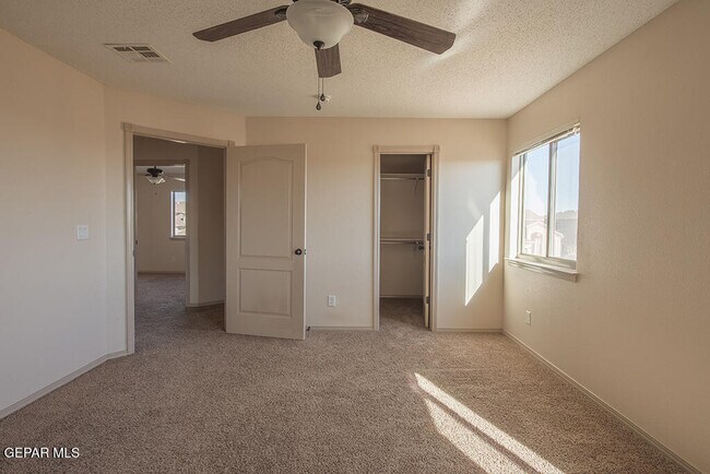 Building Photo - 7128 Copper Canyon Drive