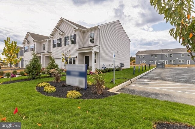 Building Photo - 619 Benjamin Ct