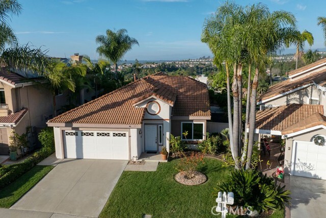 Building Photo - 28645 Via Pasatiempo