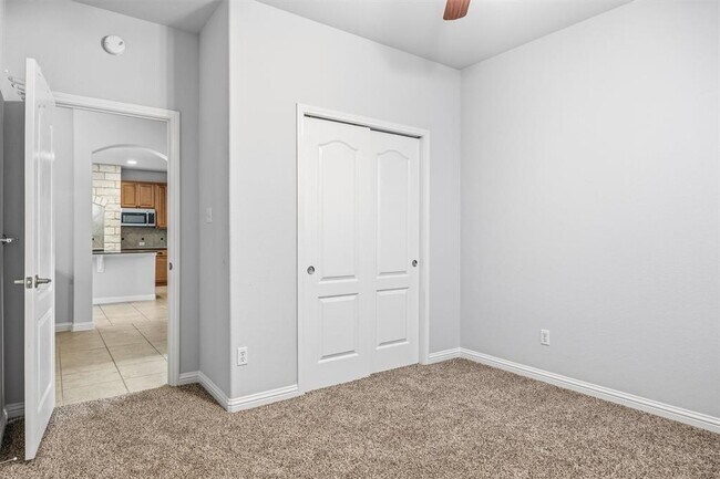 Building Photo - 101 Saddle Ridge Dr