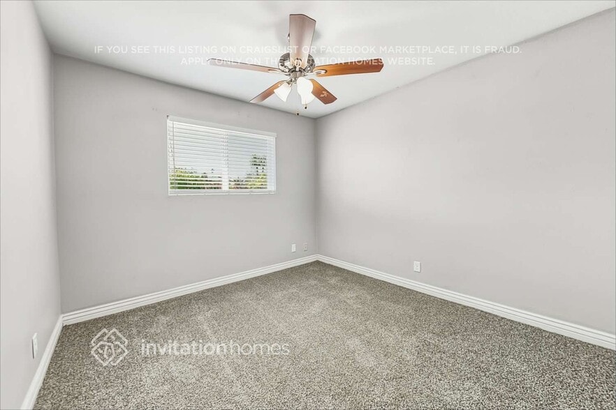 Building Photo - 1810 E Palmcroft Dr