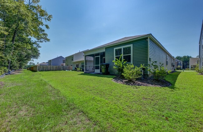 Building Photo - 104 Sweet Cherry Ln