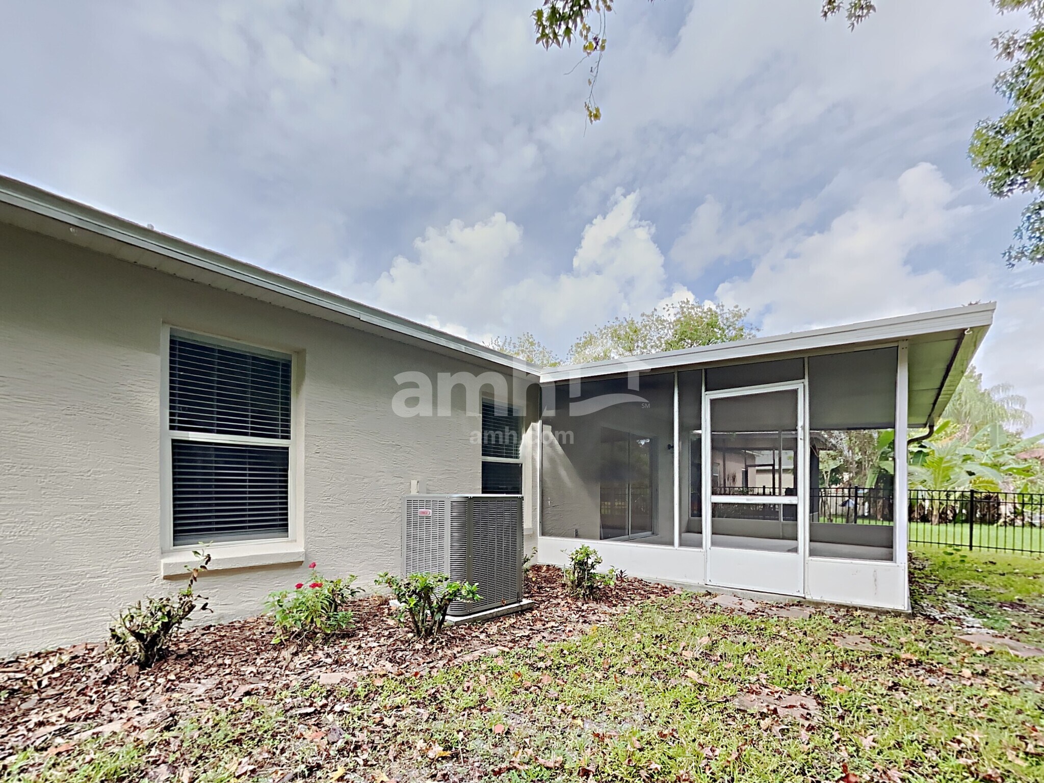 Building Photo - 481 Augustine Ct