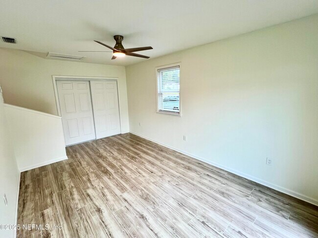 Building Photo - 9720 Jupiter Ct S
