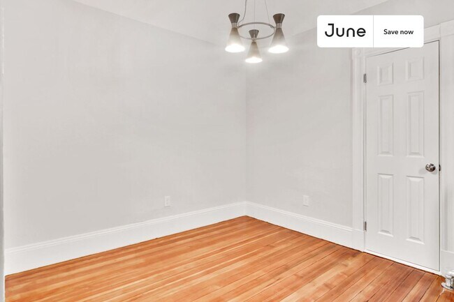 Building Photo - 20 Alcott St