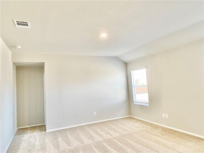 Building Photo - 15009 Siberian Elm Ln