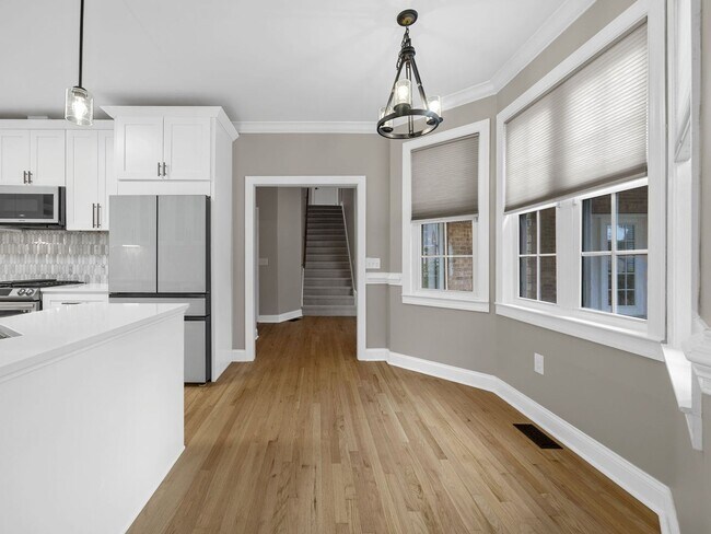 Building Photo - 708 Symmetry Ct