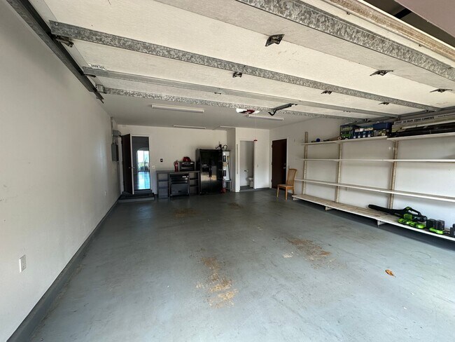 Building Photo - 55 Piimauna St