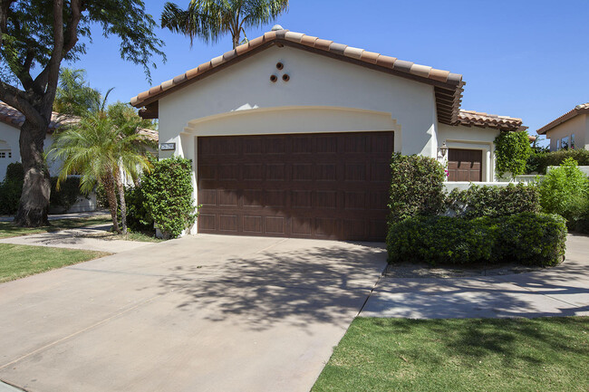 Building Photo - 78790 Cabrillo Way