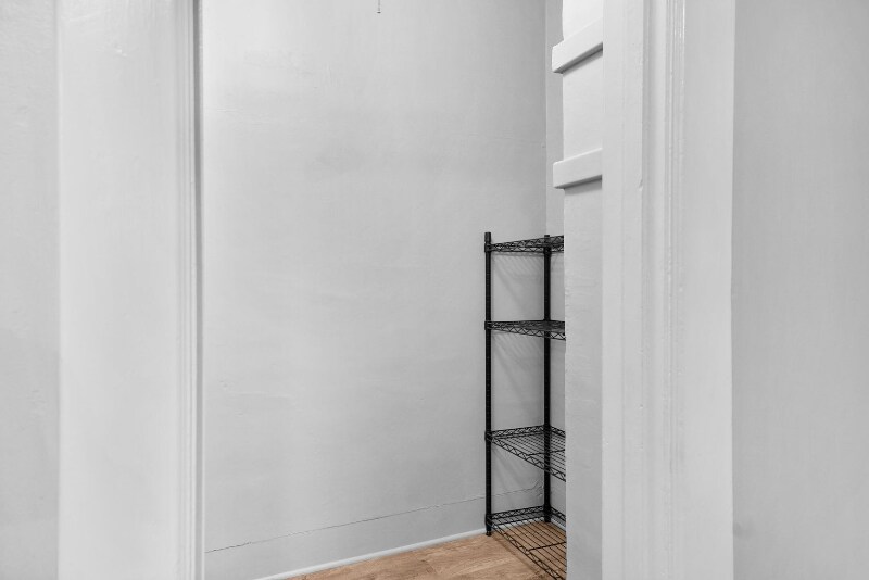 Building Photo - 1333 Wealthy St SE