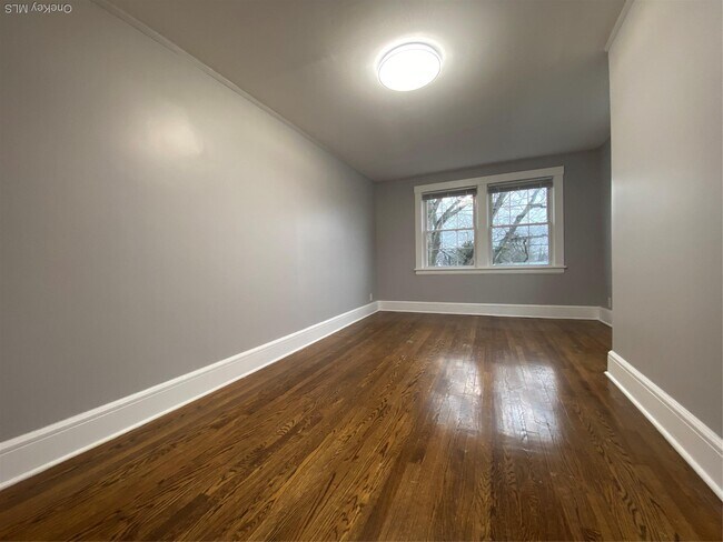 Building Photo - 27 Grand Blvd