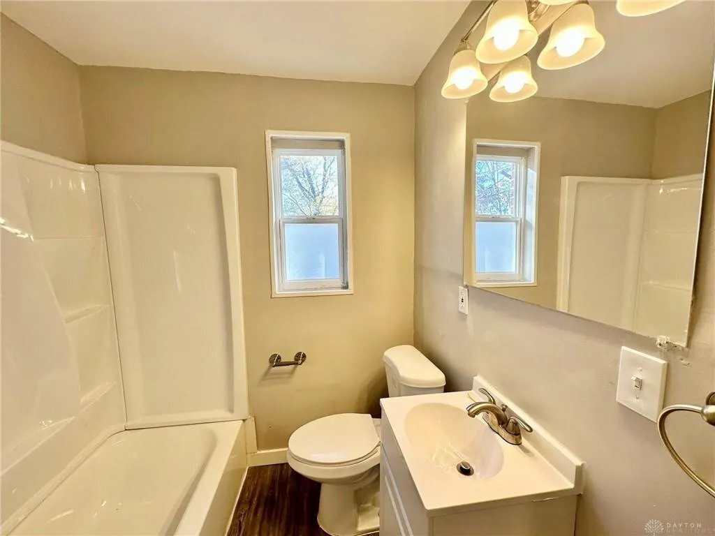 Building Photo - 2714 Holmes Ave