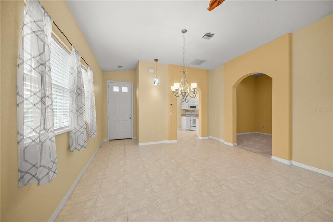 Building Photo - 4458 Corso Venetia Blvd