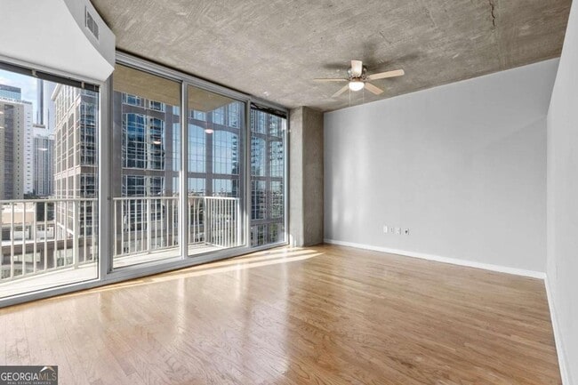 Building Photo - 400 W Peachtree St NW