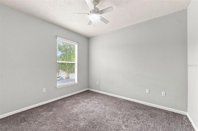 Building Photo - 10436 Villa View Cir