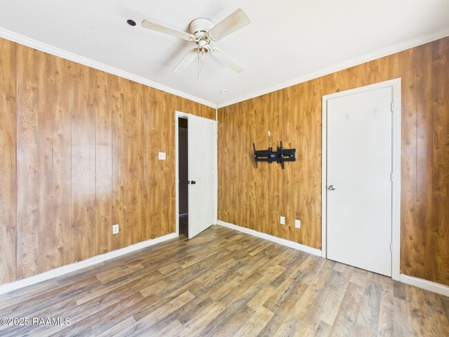 Building Photo - 125 Sternberg Dr