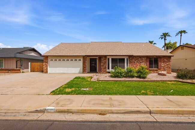 Building Photo - Move-In Ready Gem with Pool, RV Gate, Fireplace & Upgrades