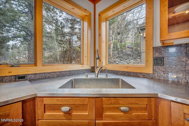 Building Photo - 54 Bennington Ct