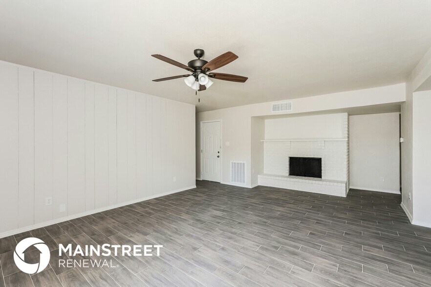 Building Photo - 617 Faye St