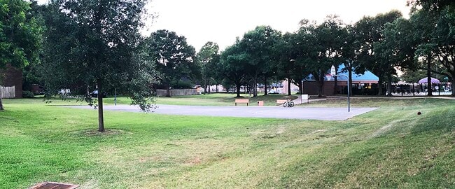 Building Photo - 5718 Walkabout Way