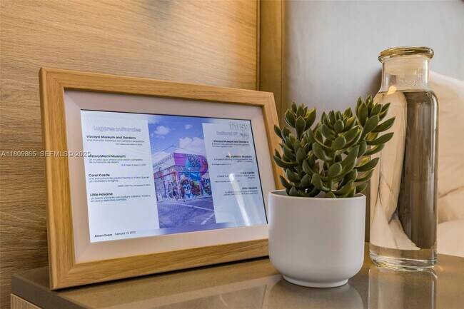 Building Photo - 159 NE 6th St