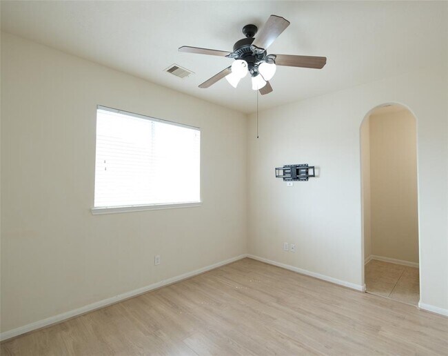 Building Photo - 12802 Flat Creek Dr