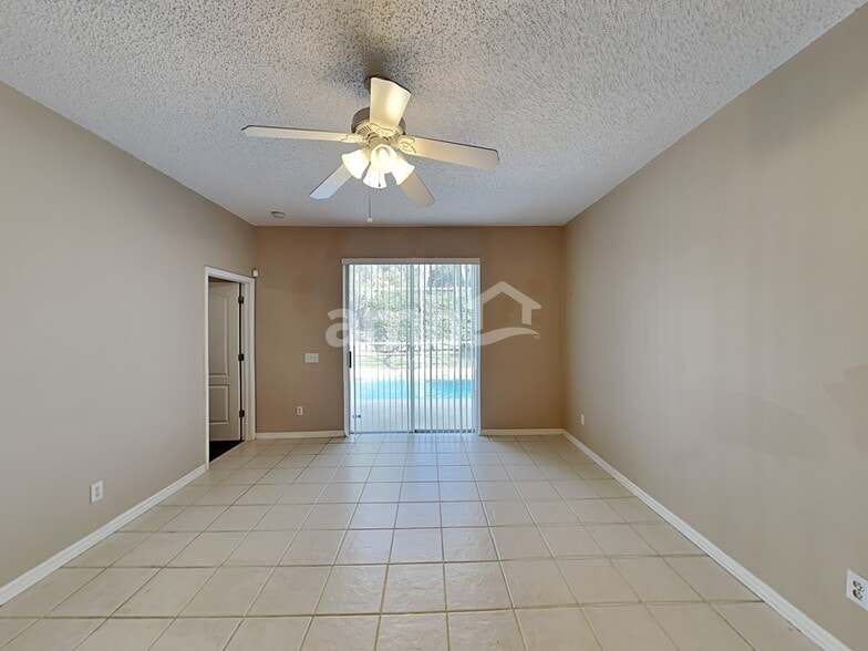 Building Photo - 10653 Firebrick Ct