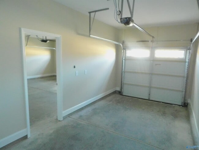 Building Photo - 2111 Milk Run Trl SW