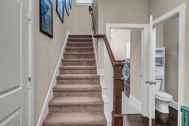 Building Photo - 2603 Hailes Ct