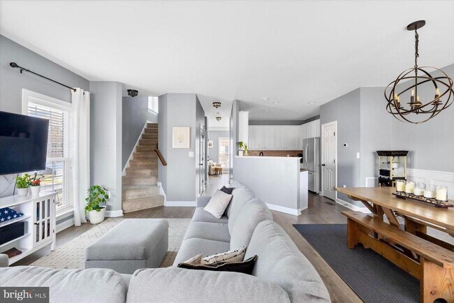 Building Photo - 6029 Popes Creek Pl