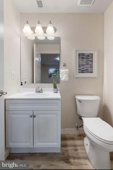 Building Photo - 7873 Cranford Farm Cir