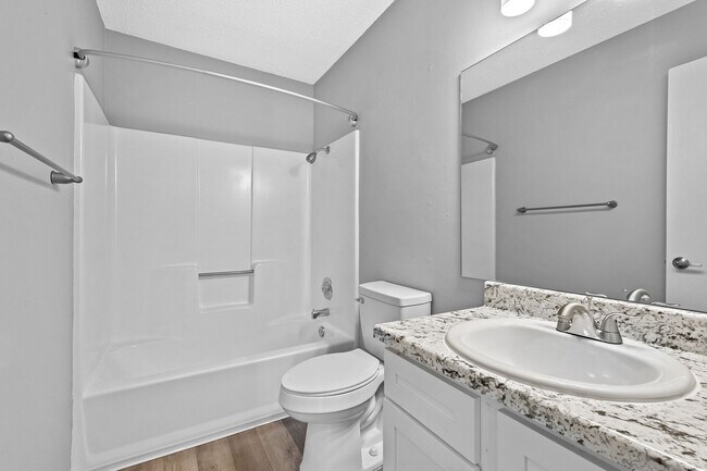 Building Photo - Cozy 2 Bedroom Duplex with Fireplace & Spacious Backyard!