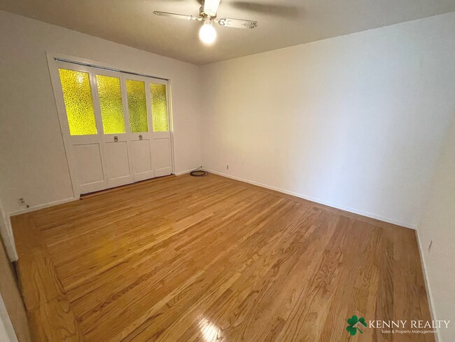 Building Photo - Three Bedroom Home with Lots of Common Area in Sunshine Gardens in SSF