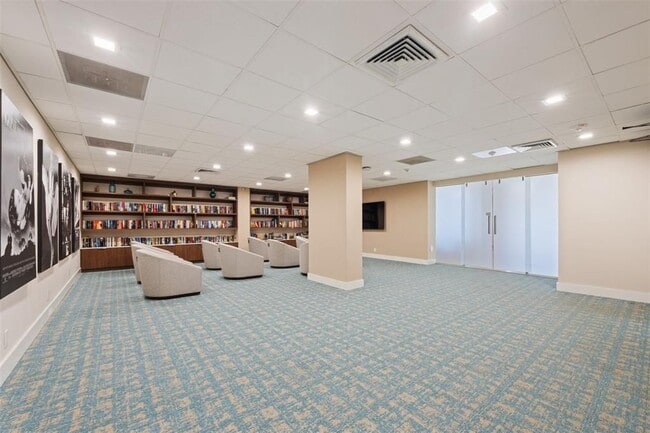 Building Photo - 3500 Galt Ocean Dr