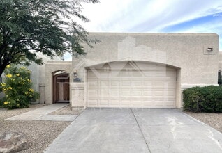 Building Photo - 18640 N 44th Pl