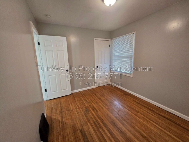 Building Photo - 312 Banff Cir