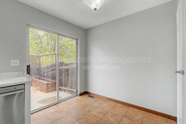 Building Photo - 14337 E Pimlico Pl
