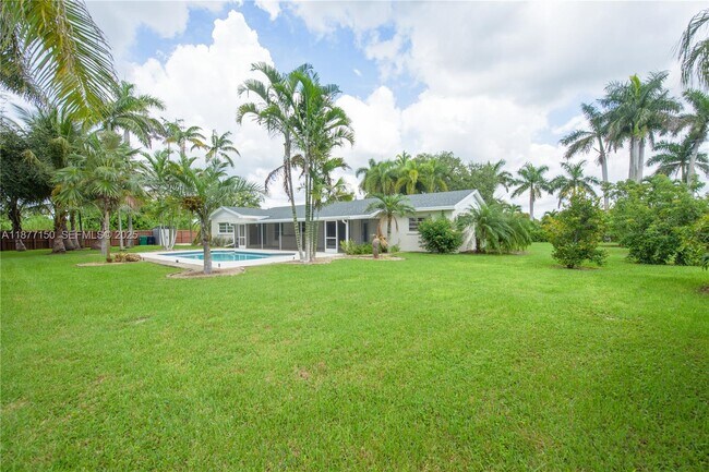 Building Photo - 18370 SW 292nd St