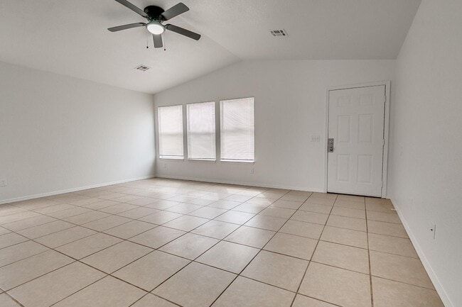 Building Photo - 913 SW 153rd St