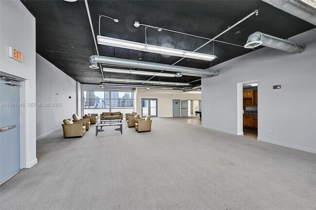 Building Photo - 36 NW 6th Ave